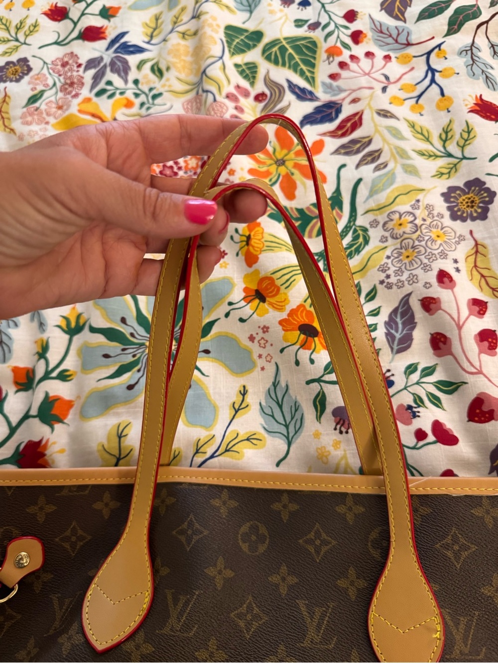 Classic Brown Monogram Canvas Handbag with Tan Leather Trim - Picture 9 of 11